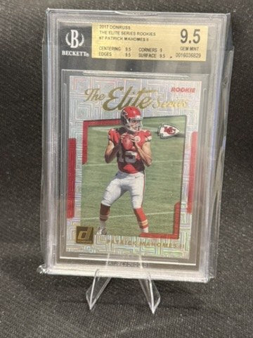 2017 Donruss Elite Series Rookies Patrick Mahomes II #7 · BGS 9.5