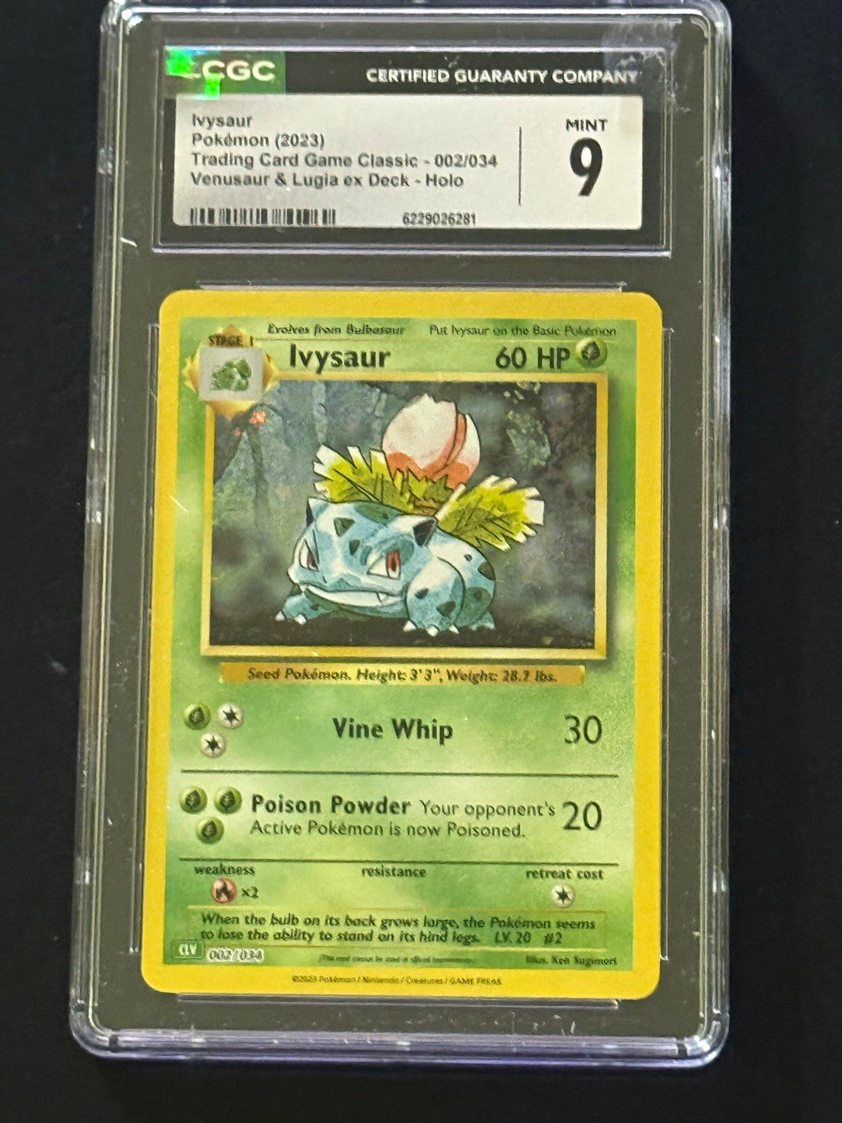 Ivysaur 002/034 Pokémon TCG Classic Holo EN CGC 9